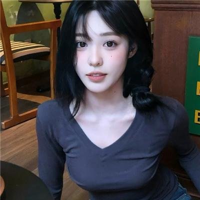 迎风而立的狮子
